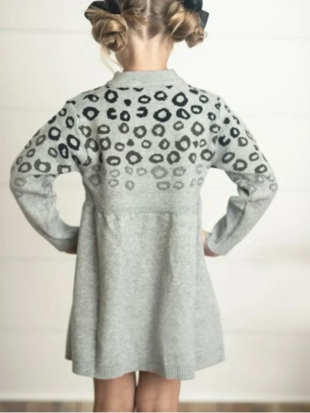 Girls’ Gray Leopard Print Sweater Dress 6